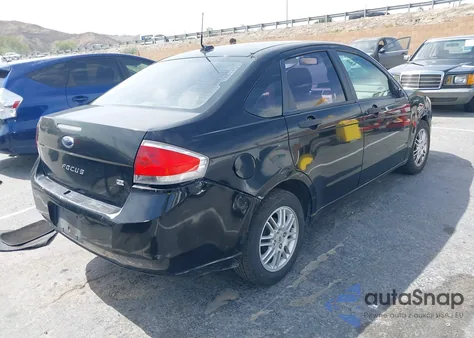 2011 Ford Focus Se z USA, uszkodzony, nr VIN 1FAHP3FN3BW150130